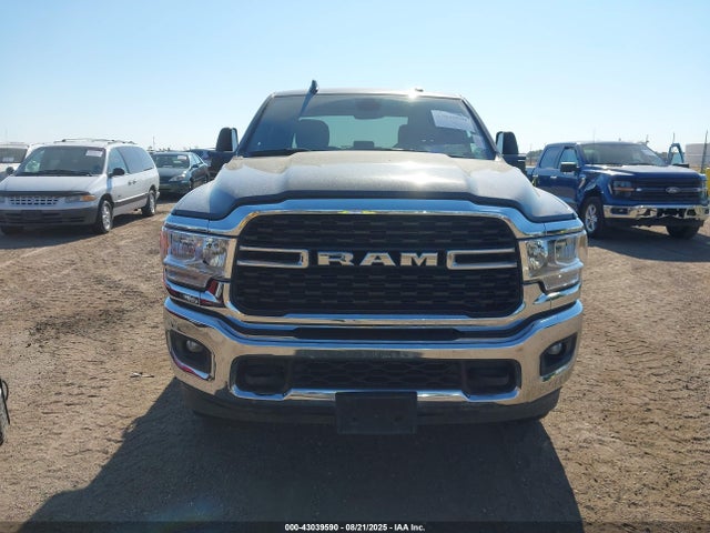 RAM 2024 2024 3C6UR5DL8RG340361 Image 12