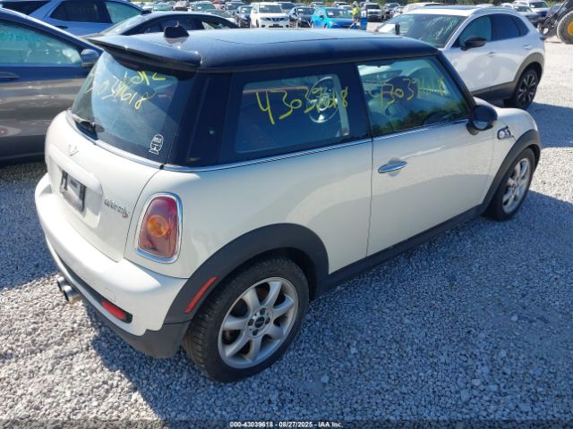 2008 MINI COOPER S WMWMF73568TT90089 Photo 3
