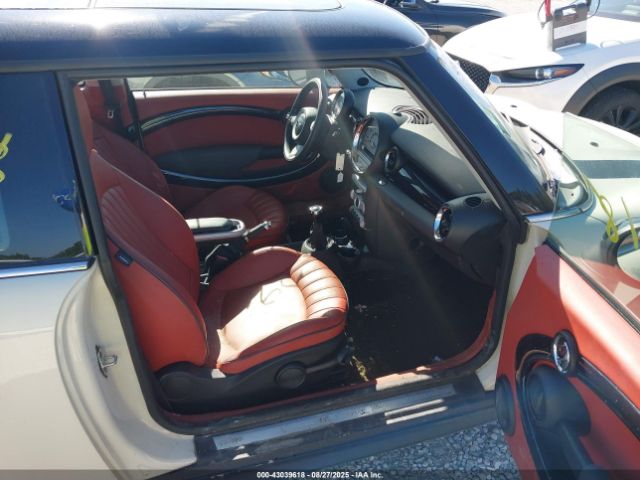 2008 MINI COOPER S WMWMF73568TT90089 Photo 4