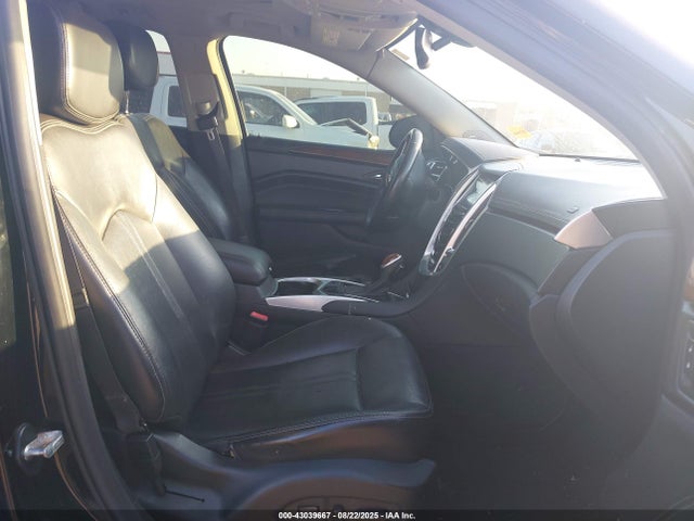 2016 CADILLAC SRX 3GYFNBE3XGS546411 Photo 4