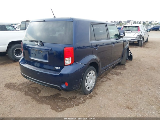 Scion 2az-fe 2014 JTLZE4FE7EJ064383 Image 4
