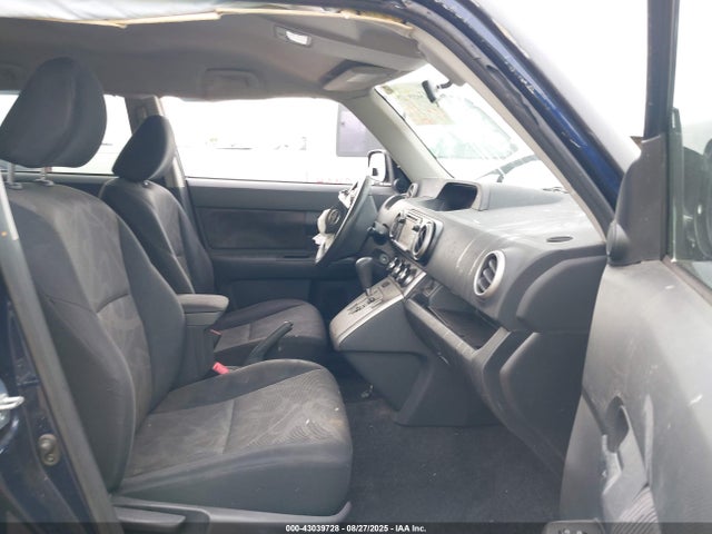 Scion 2az-fe 2014 JTLZE4FE7EJ064383 Image 5