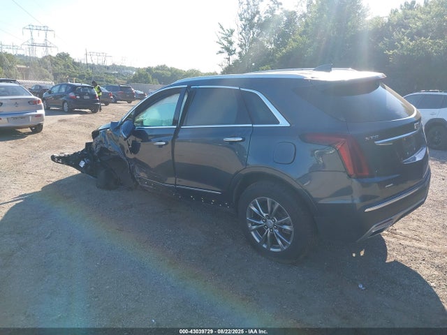 2020 CADILLAC XT5 1GYKNDRSXLZ218916 Photo 2