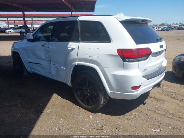 1C4RJEAG6KC832666 Jeep Grand Cherokee