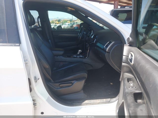 1C4RJEAG6KC832666 Jeep Grand Cherokee