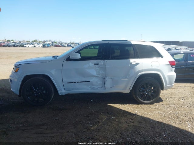 1C4RJEAG6KC832666 Jeep Grand Cherokee