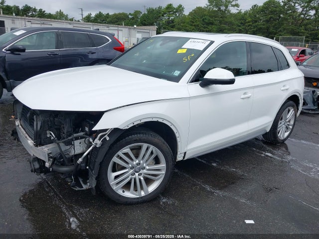 2018 AUDI Q5 WA1BNAFY8J2239499 Photo 1