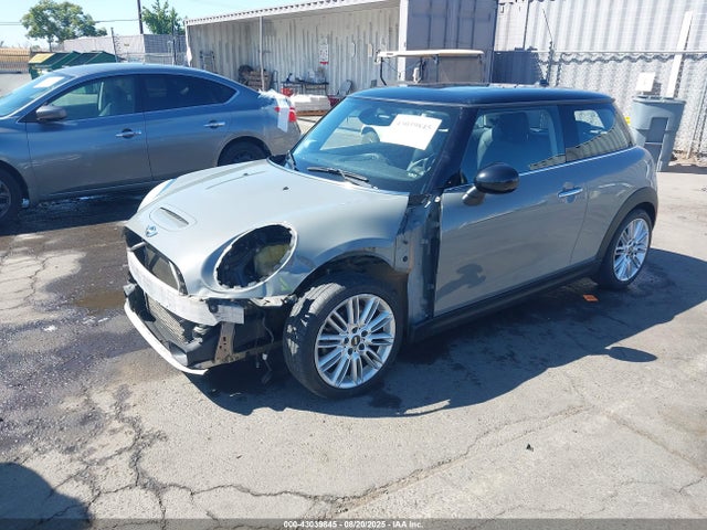Mini Hardtop 2018 WMWXP7C57J2A47509 Image 2