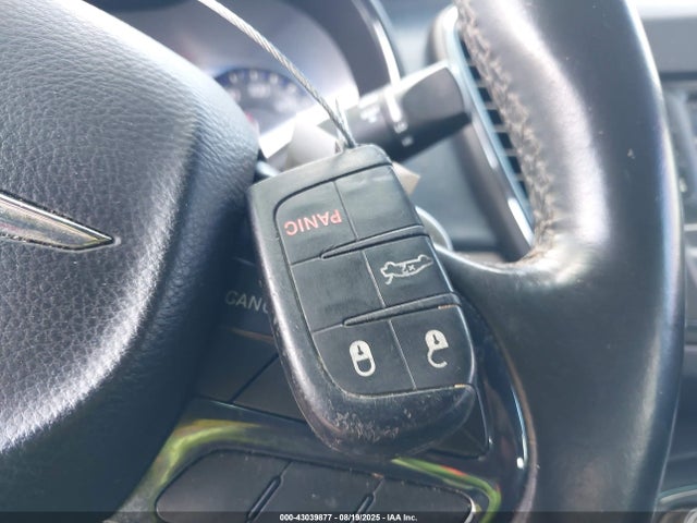1C3CCCBB8FN578562 Chrysler 2015