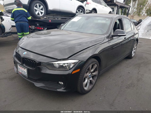 WBA3B1G53FNT06505 BMW 320i