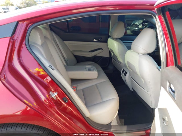 Nissan Altima 2019 1N4AL4FV3KC102504 Image 8
