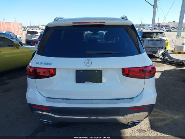 W1N4M4GBXPW273774 Mercedes-Benz m260