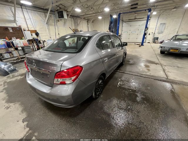 2017 MITSUBISHI MIRAGE G4 ML32F3FJ7HHF14634 Photo 3