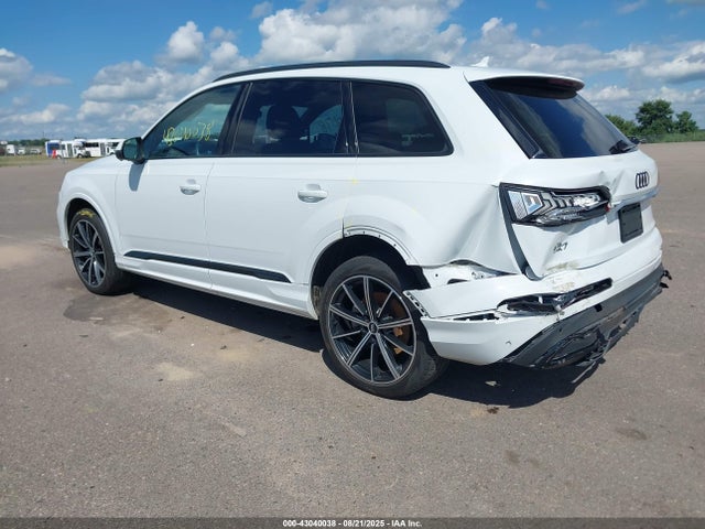 2021 AUDI Q7 WA1LXAF77MD000699 Photo 2