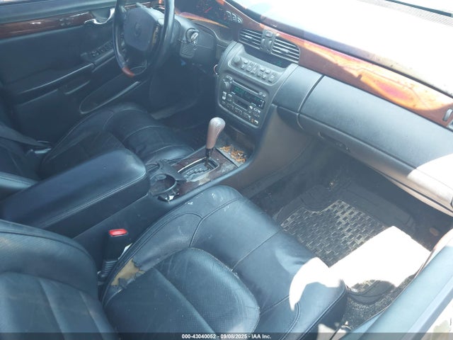 2001 CADILLAC DEVILLE 1G6KF57951U268273 Photo 4