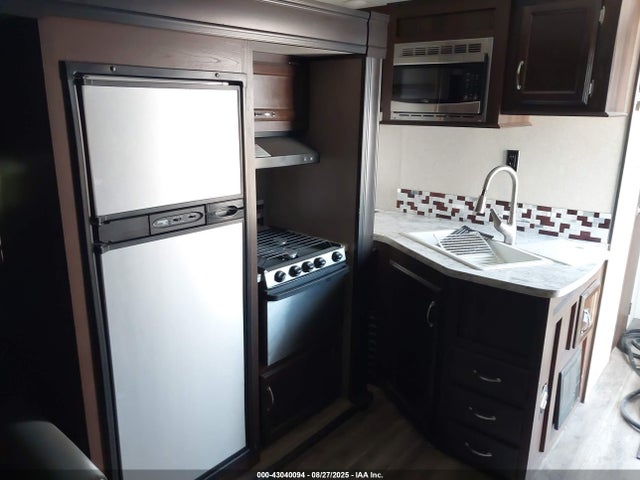1UJBJ0BRXJ1TN0264 Jayco 2018