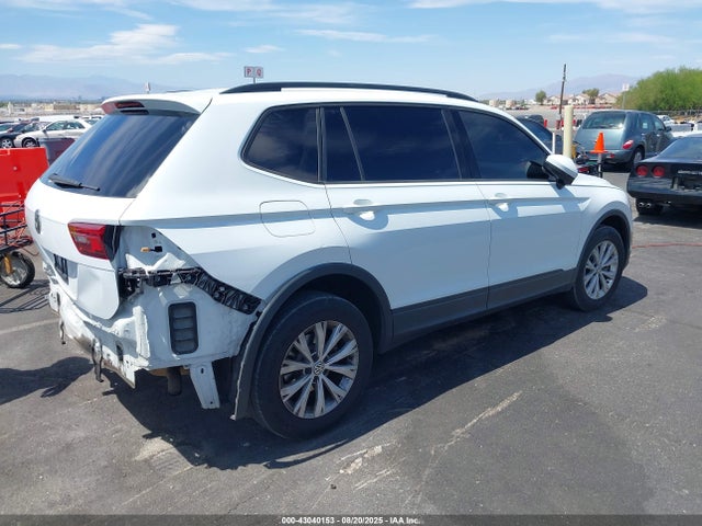 Volkswagen Tiguan 2019 3VV1B7AX8KM183300 Image 18