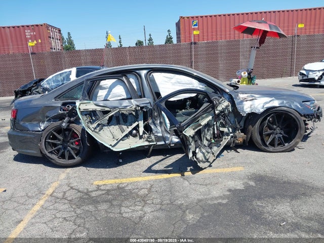 Audi 4.0t 2018 WAUHFAFC3JN042673 Image 13