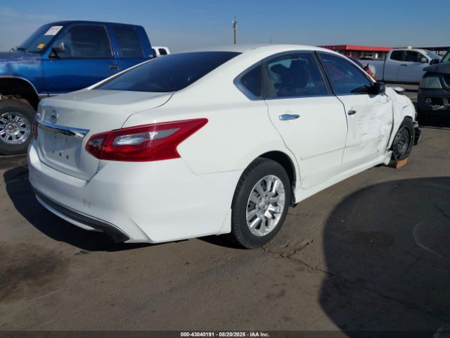 2018 NISSAN ALTIMA 1N4AL3AP2JC288859 Photo 3
