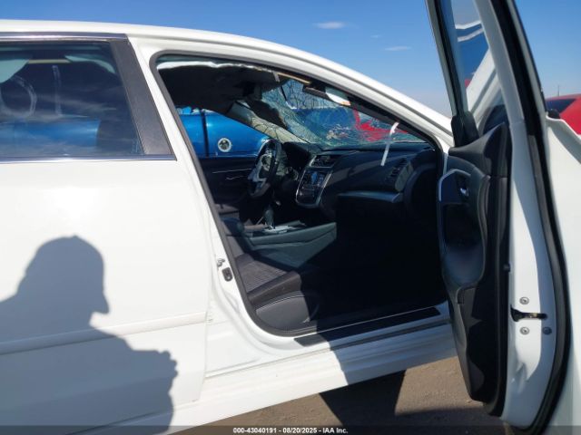 2018 NISSAN ALTIMA 1N4AL3AP2JC288859 Photo 4