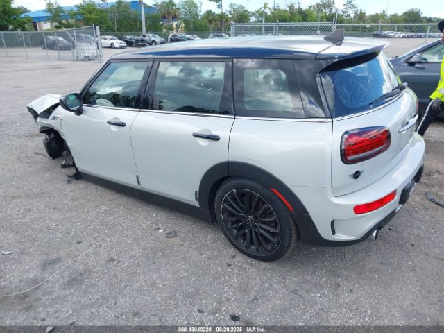 2021 MINI CLUBMAN WMWLV7C07M2N82303 Photo 2