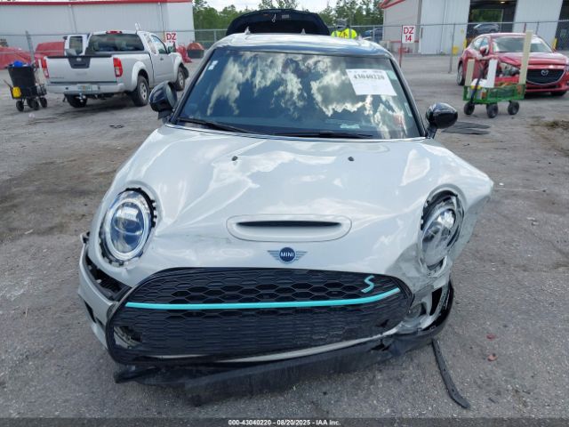2021 MINI CLUBMAN WMWLV7C07M2N82303 Photo 5