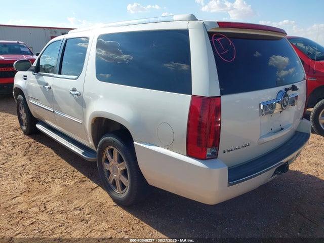 2007 CADILLAC ESCALADE ESV 1GYFK668X7R294267 Photo 2