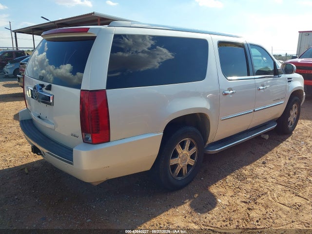 2007 CADILLAC ESCALADE ESV 1GYFK668X7R294267 Photo 3