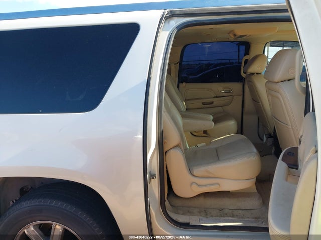 2007 CADILLAC ESCALADE ESV 1GYFK668X7R294267 Photo 7