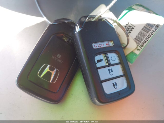 5J6RW2H92HL009887 Honda l15be