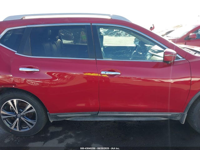 Nissan Rogue 2017 5N1AT2MV6HC772375 Image 14