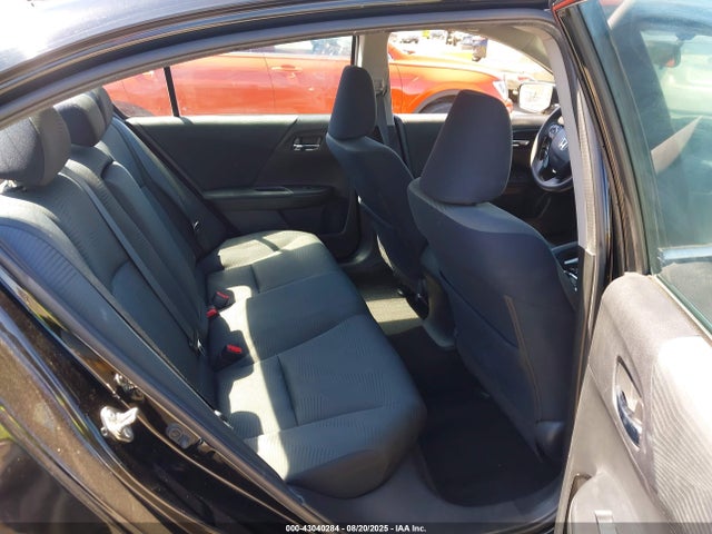 1HGCR2F33GA150318 Honda k24w1