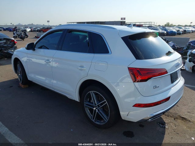 WA1G2AFY0M2073952 Audi Q5 E