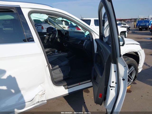 WA1G2AFY0M2073952 Audi Q5 E