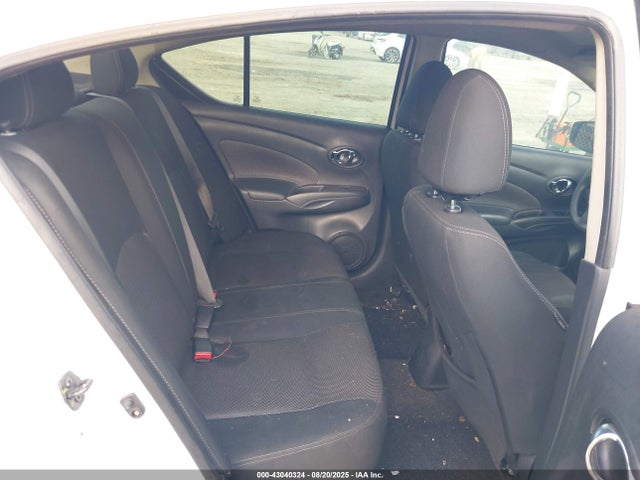 Nissan 2019 2019 3N1CN7AP8KL804428 Image 8