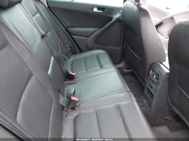 Volkswagen Tiguan 2014 WVGAV3AX3EW533981 Image 8