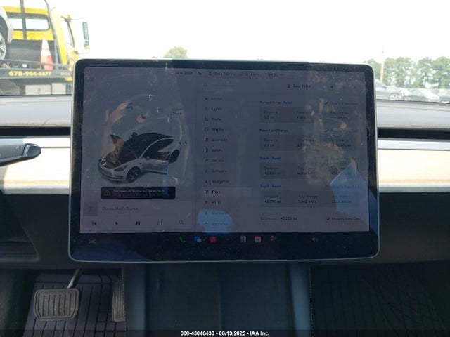 Tesla MODEL 3 2021 5YJ3E1EA0MF030239 Image 35