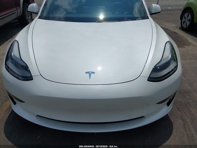 Tesla MODEL 3 2021 5YJ3E1EA0MF030239 Image 23