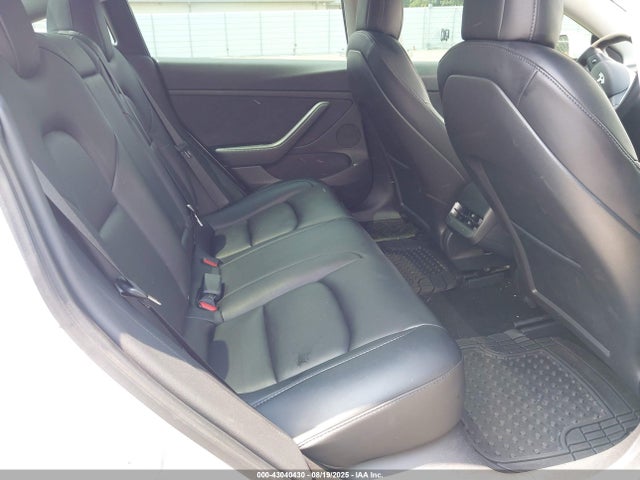 Tesla MODEL 3 2021 5YJ3E1EA0MF030239 Image 25