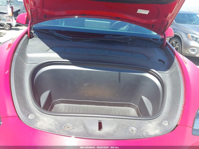 2022 TESLA MODEL Y 7SAYGDEE2NF450321 Photo 9