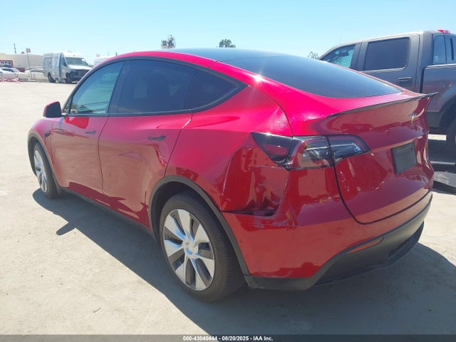 2022 TESLA MODEL Y 7SAYGDEE2NF450321 Photo 2