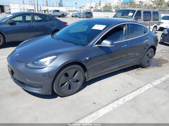 2018 TESLA MODEL 3 5YJ3E1EA2JF041982 Photo 1