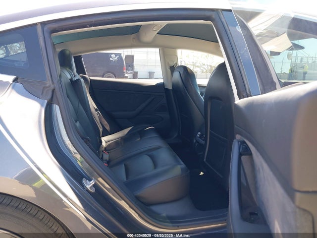 2018 TESLA MODEL 3 5YJ3E1EA2JF041982 Photo 7