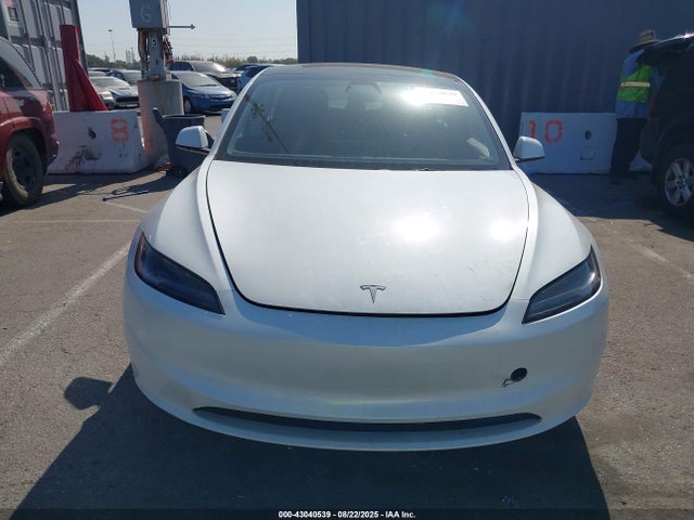 Продаж на аукціоні авто 2024 Tesla Model 3 Long Range Dual Motor All-wheel Drive/rear-wheel Drive, vin: 5YJ3E1EA0RF786600, номер лоту: 43040539
