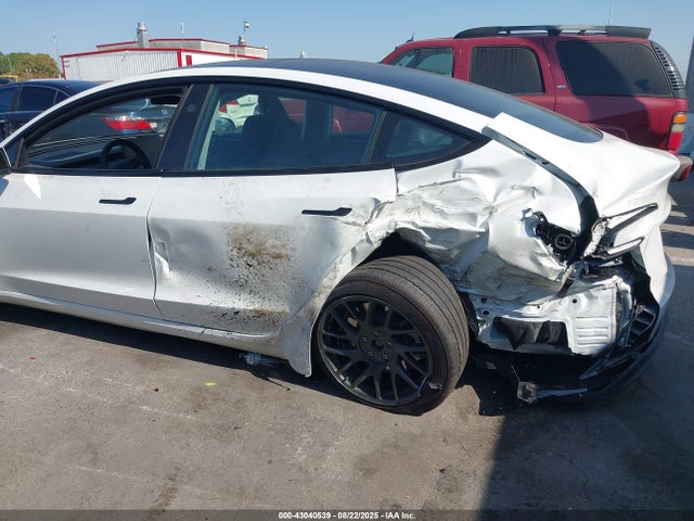 Продаж на аукціоні авто 2024 Tesla Model 3 Long Range Dual Motor All-wheel Drive/rear-wheel Drive, vin: 5YJ3E1EA0RF786600, номер лоту: 43040539