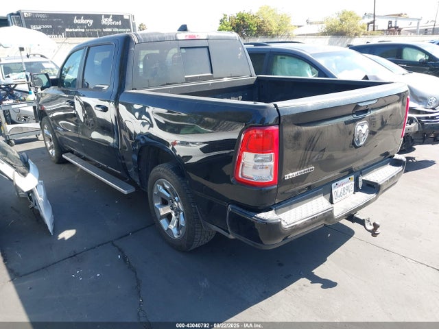 RAM 1500 2019 1C6RREFG0KN813656 Image 3