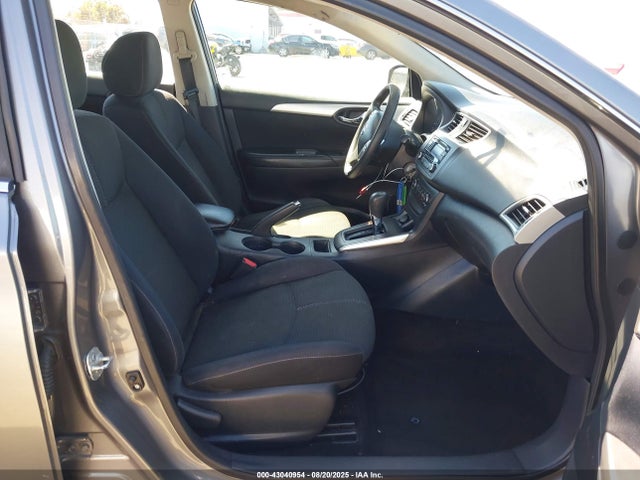 3N1AB7AP0GY305309 Nissan 2016