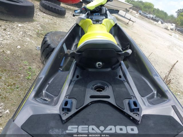 2021 SEADOO GTR 230 YDV84890E121 Photo 7