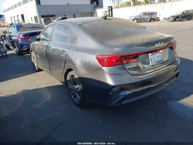 3KPF24AD1RE701244 KIA mpi nu