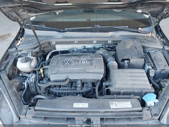 3VWC17AU0HM504378 Volkswagen 1.8 tsi